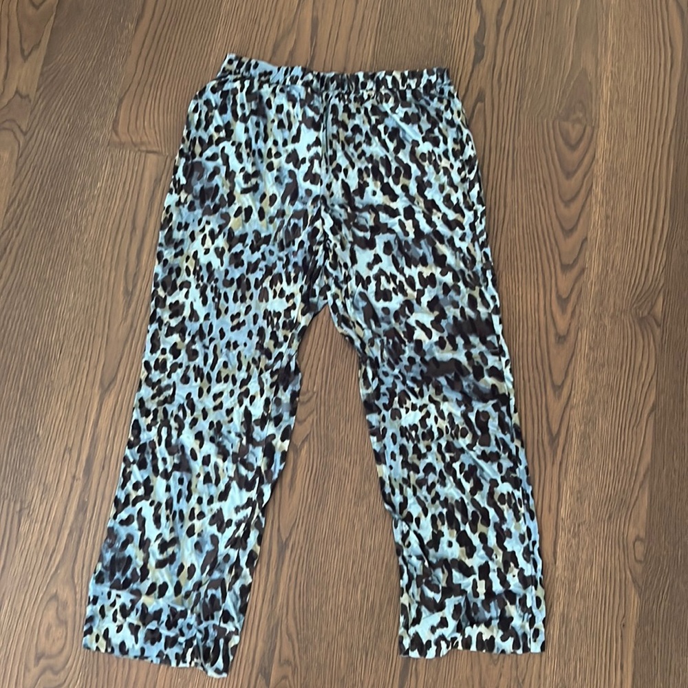 flowy ankle cut pants